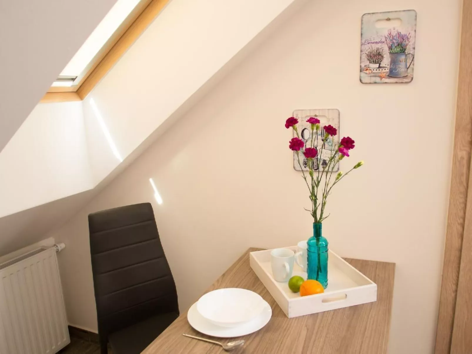 Suite "Suite B" mit Blick auf das Wasser-Image-tags.info