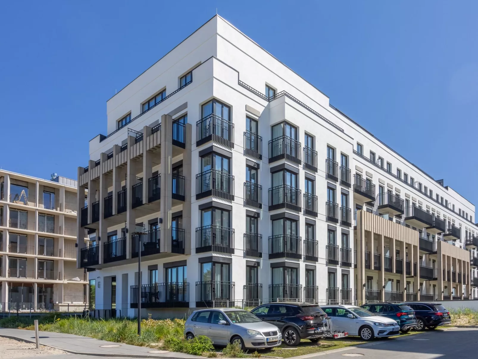 Stilvoll eingerichtete Ferienwohnung am Meer-Image-tags.info