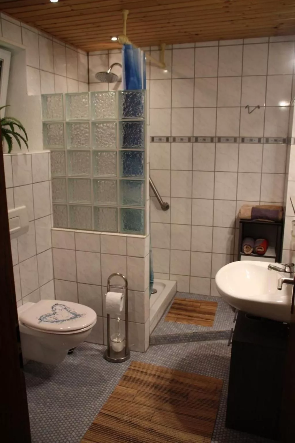 In Viereth mit Garten und Terrasse-Inside