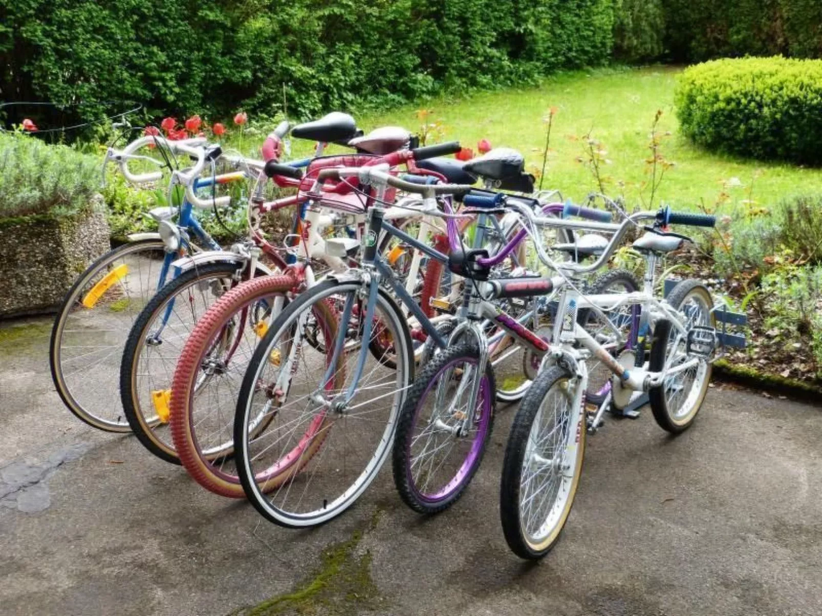 Haus mit  freier Fahrradnutzung und kleinem Boot-Dehors