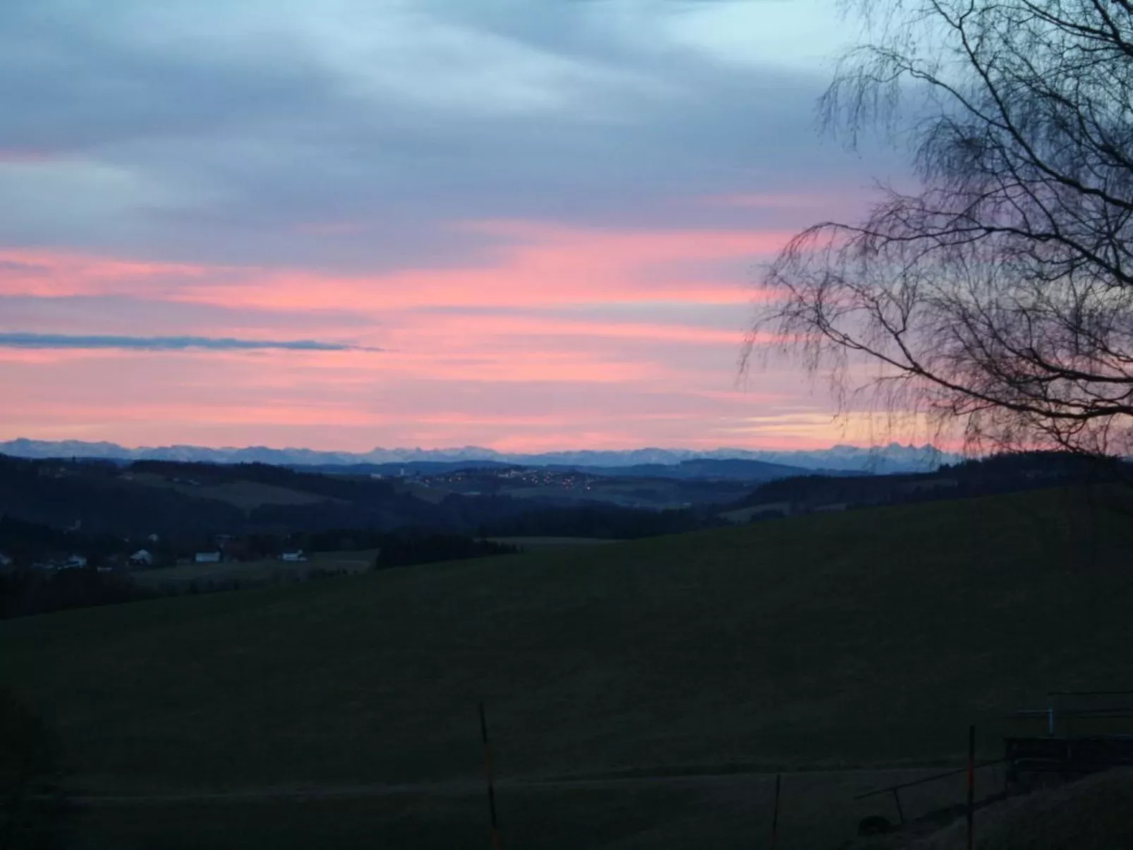 Große Wohnung mit Badewanne-Image-tags.info
