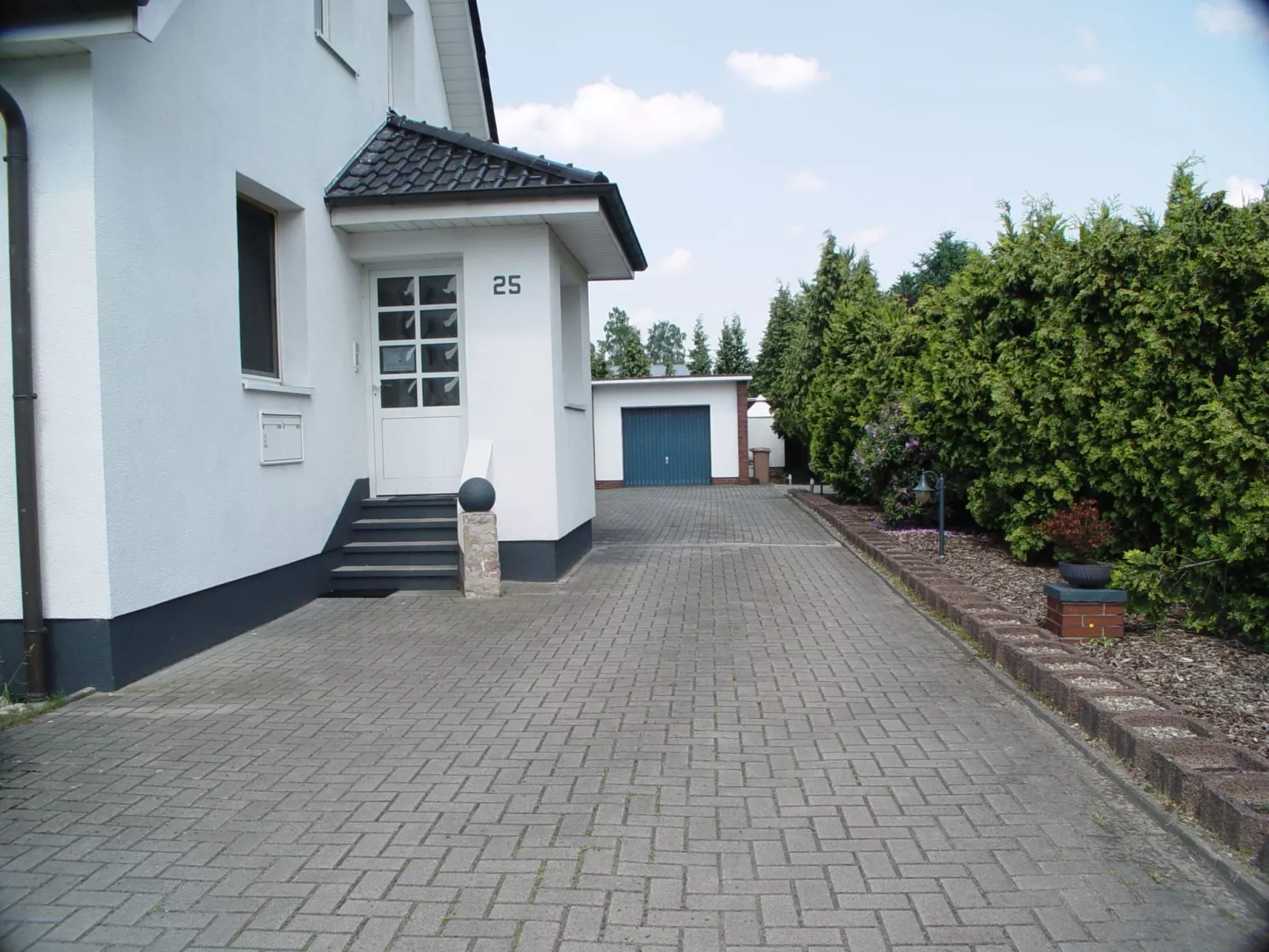 La Domus Premium-Outside