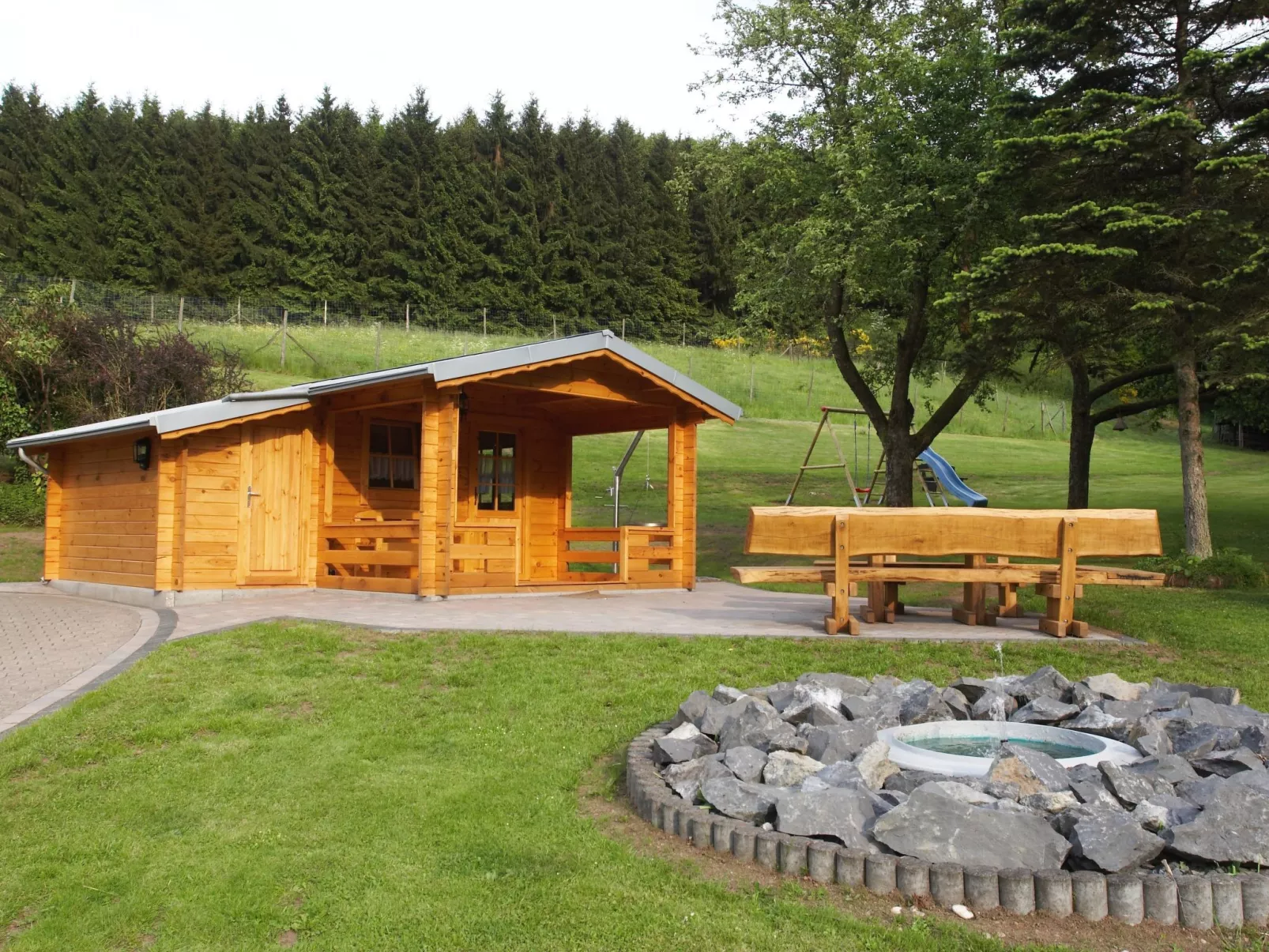 Für 11 Personen und 1 Kind-Dehors