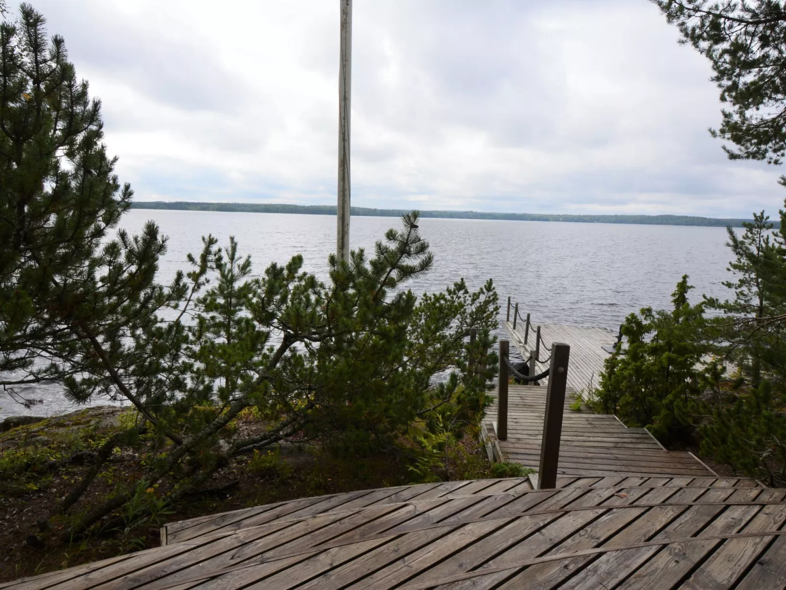 Villa Lakeside-Outside