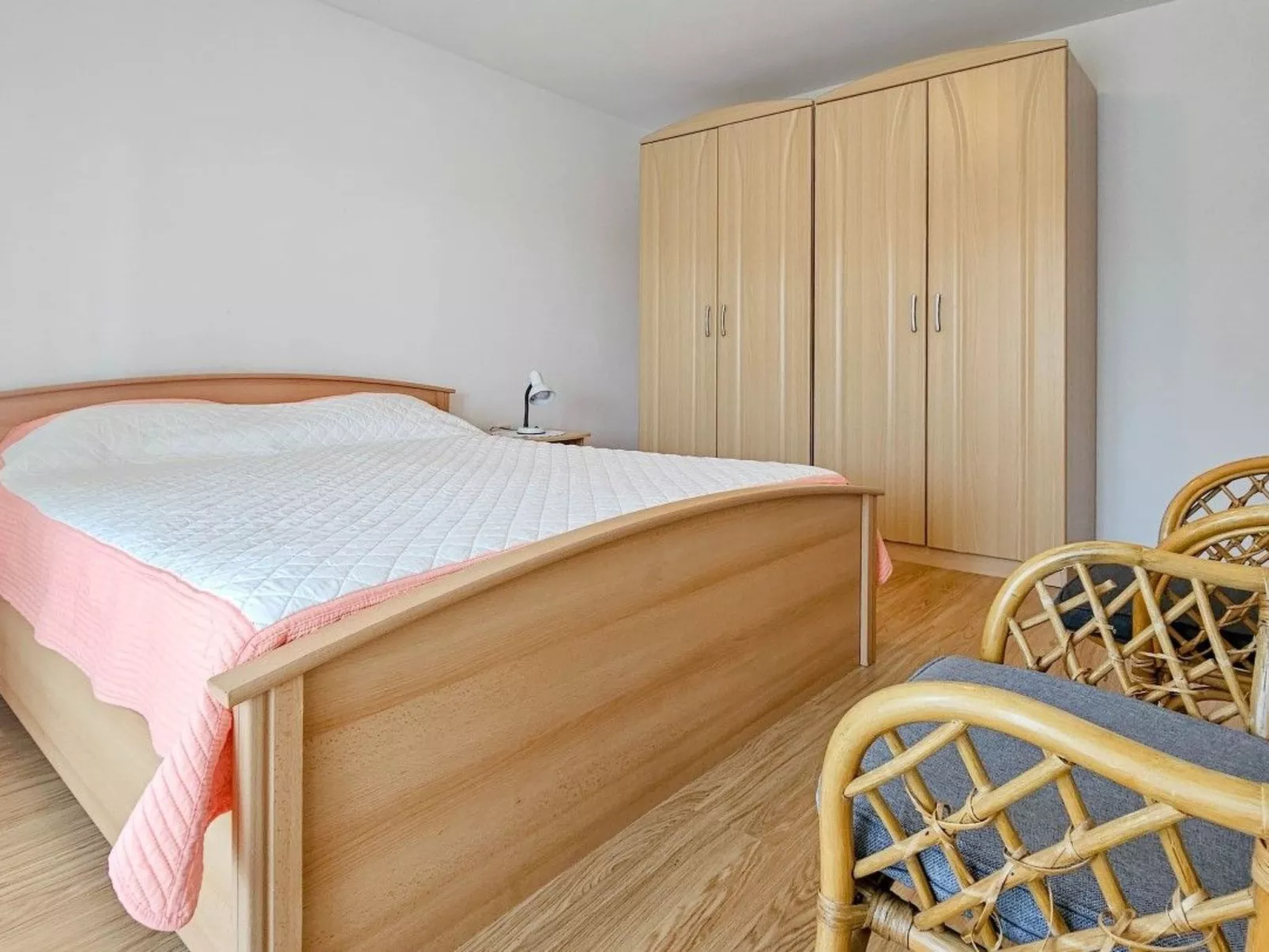 "Viola" mit Balkon-Image-tags.info