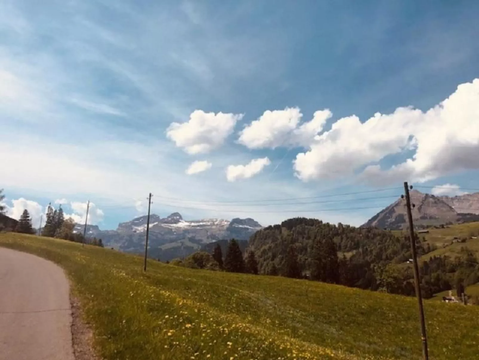 Authentisches Schweizer Alpenchalet aus dem 18. Jh.-Dehors