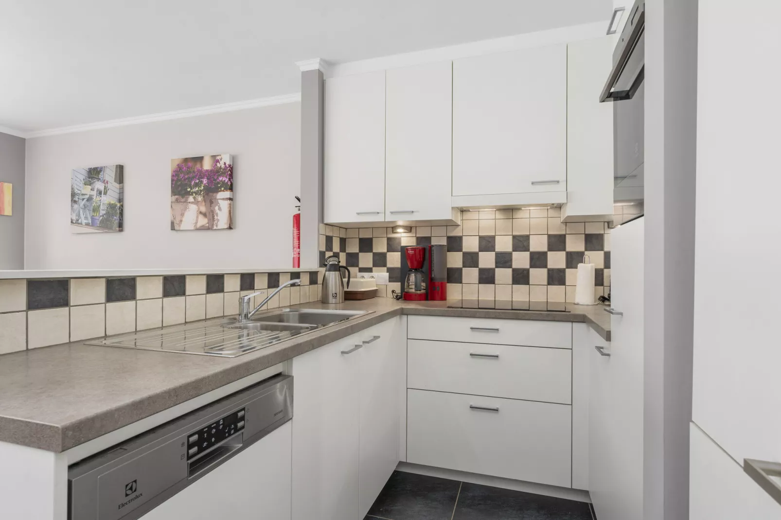 Frederic 2.01-Kitchen