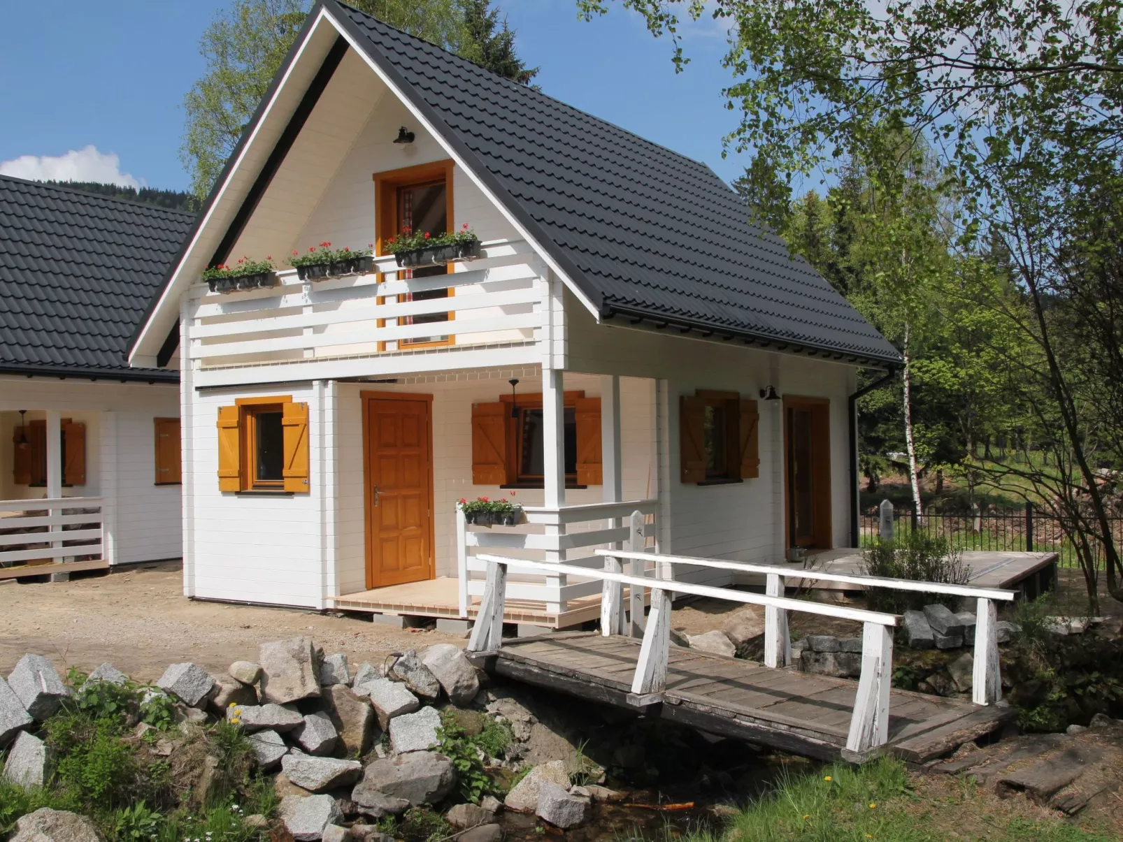 Landhaus mit Schwimmbad-Dehors