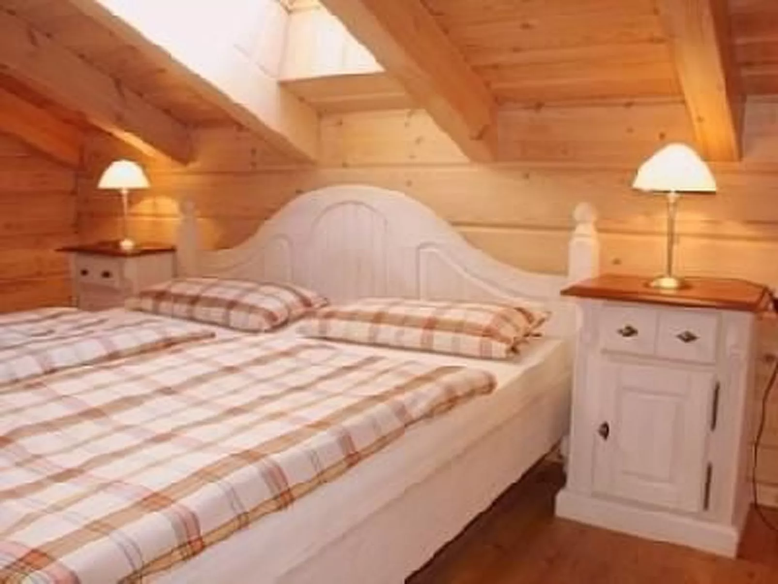 Gemütliches Blockhaus in Waldrandlage mit Sauna-Image-tags.info