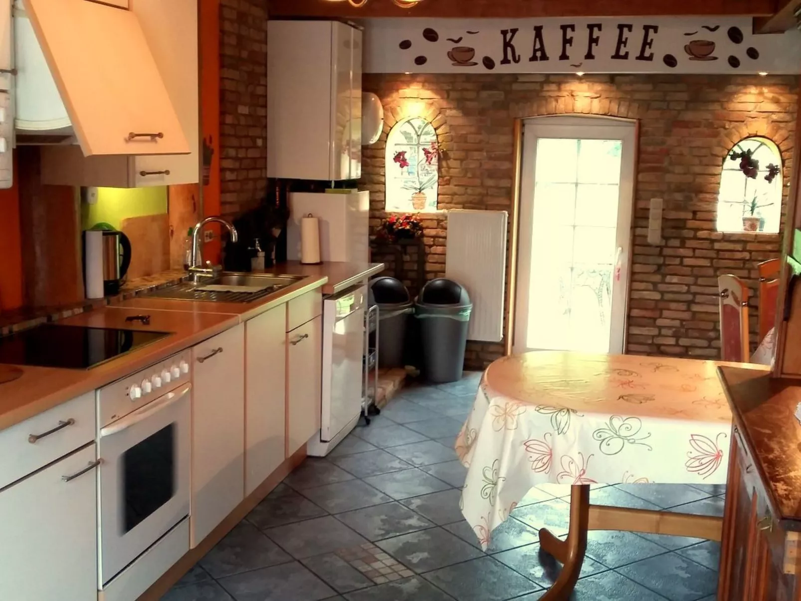 In Bohmstedt mit Großem Garten-Inside