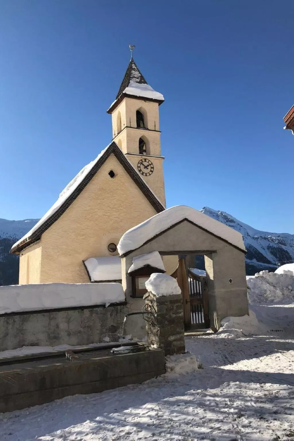 Haus Lü D'aint-Draußen