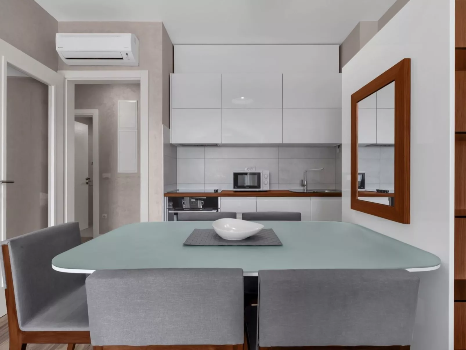 Brotis - apartment with sea view-Drinnen