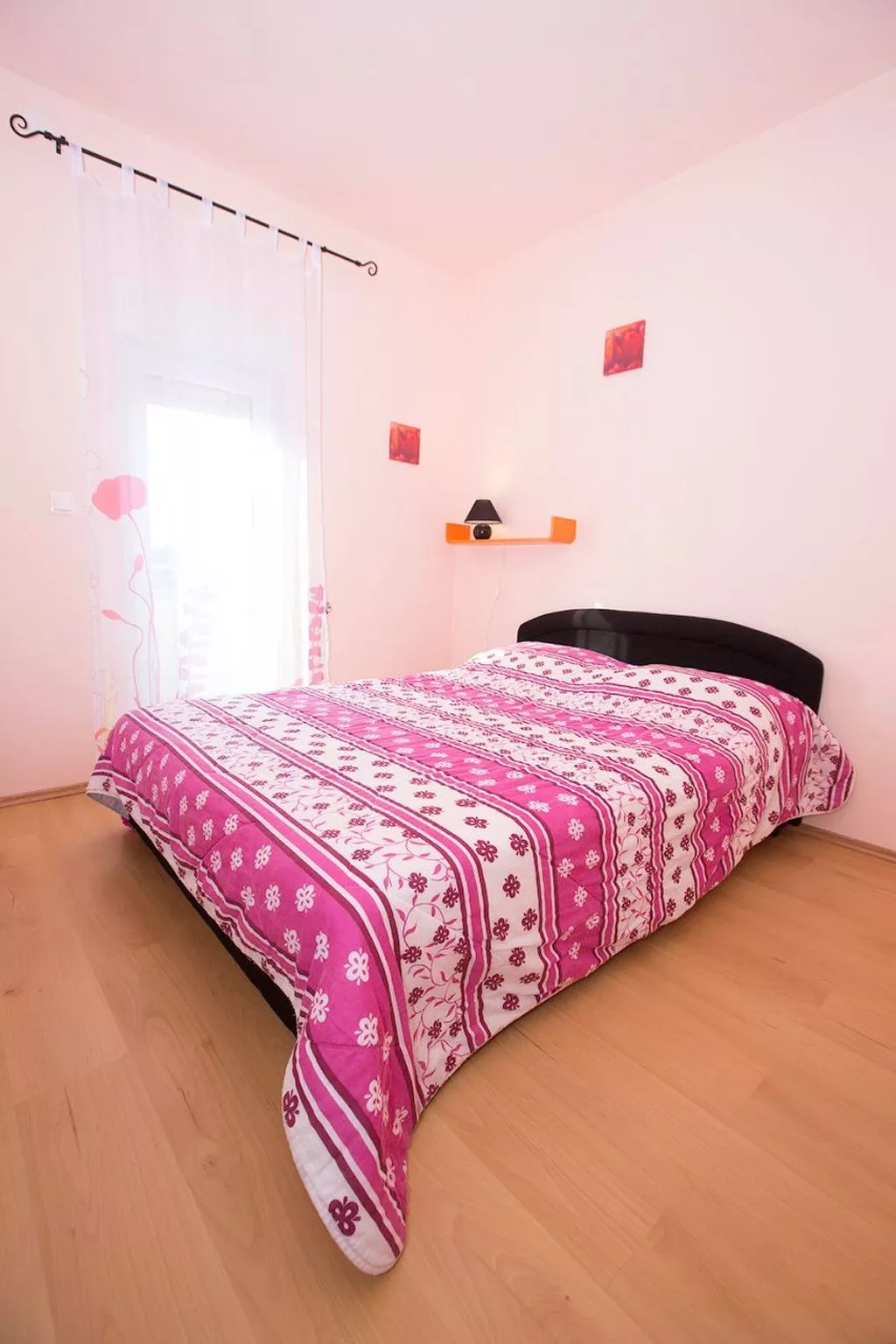 Villa "Sonnenblume" mit eigenem Garten und Grill-Image-tags.info