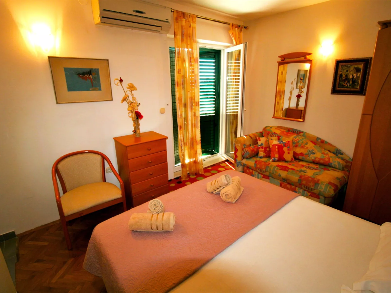 Wohnung in Drašnice mit Schönem Garten-Inside