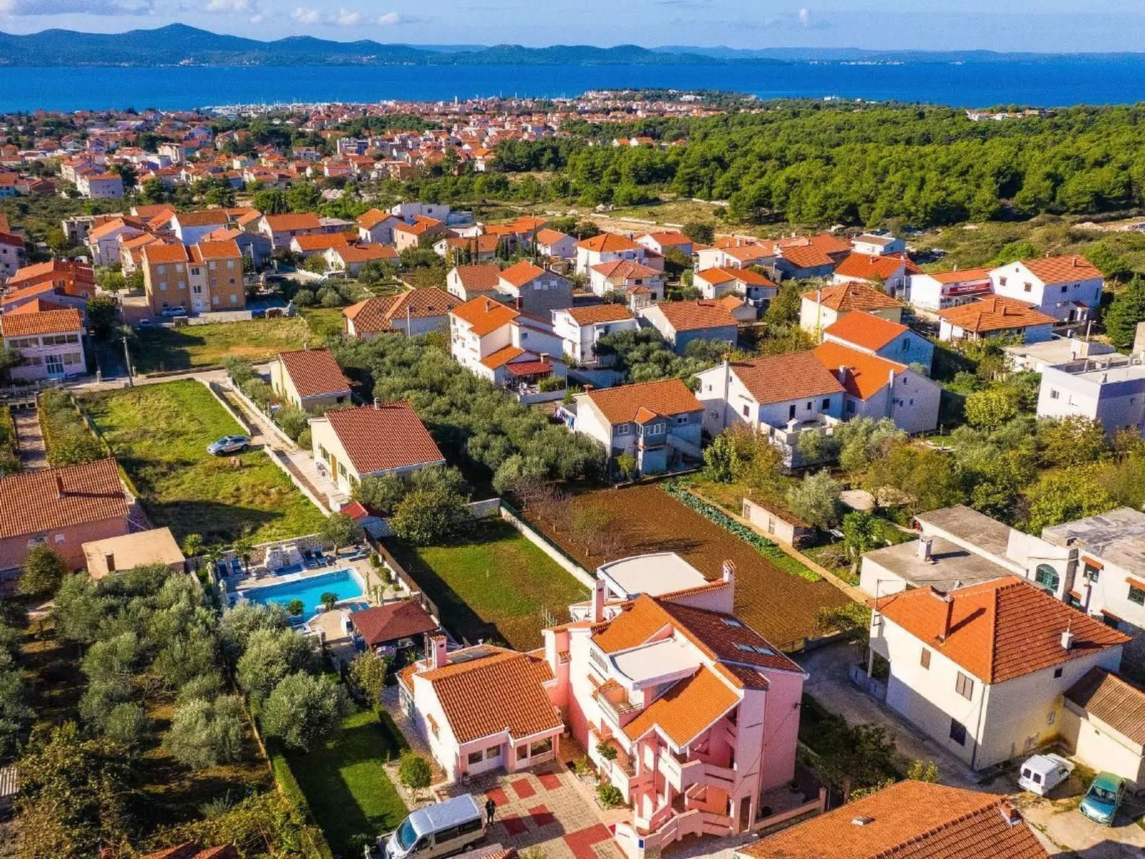 Villa Dalmatina mit Pool  für 4+1 Personen-Dehors