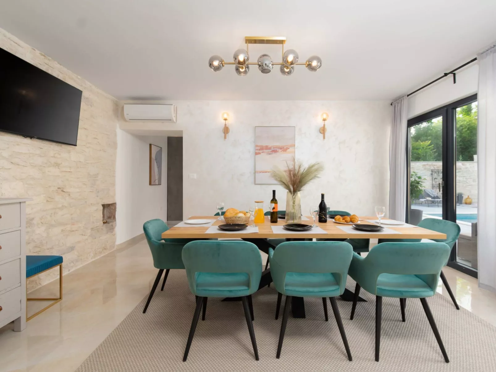 Designer Villa Simone - Modern und Heritage Style-Inside