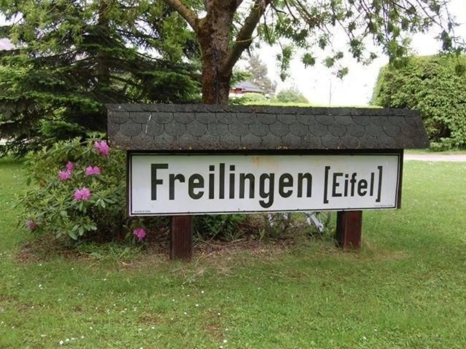 Eifelhäuschen Wald-Image-tags.info