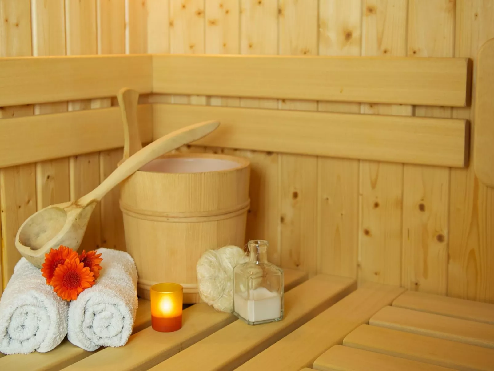 Landhaus mit gemeinschaftlichem Pool-Image-tags.info