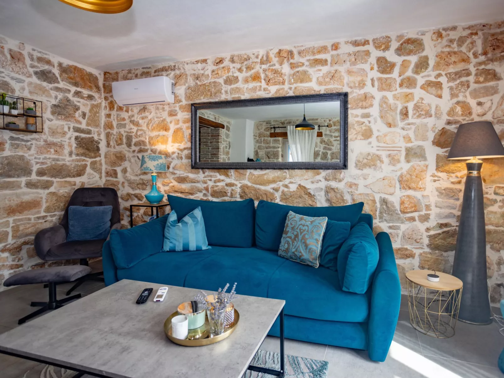 Villa Allegra-Drinnen