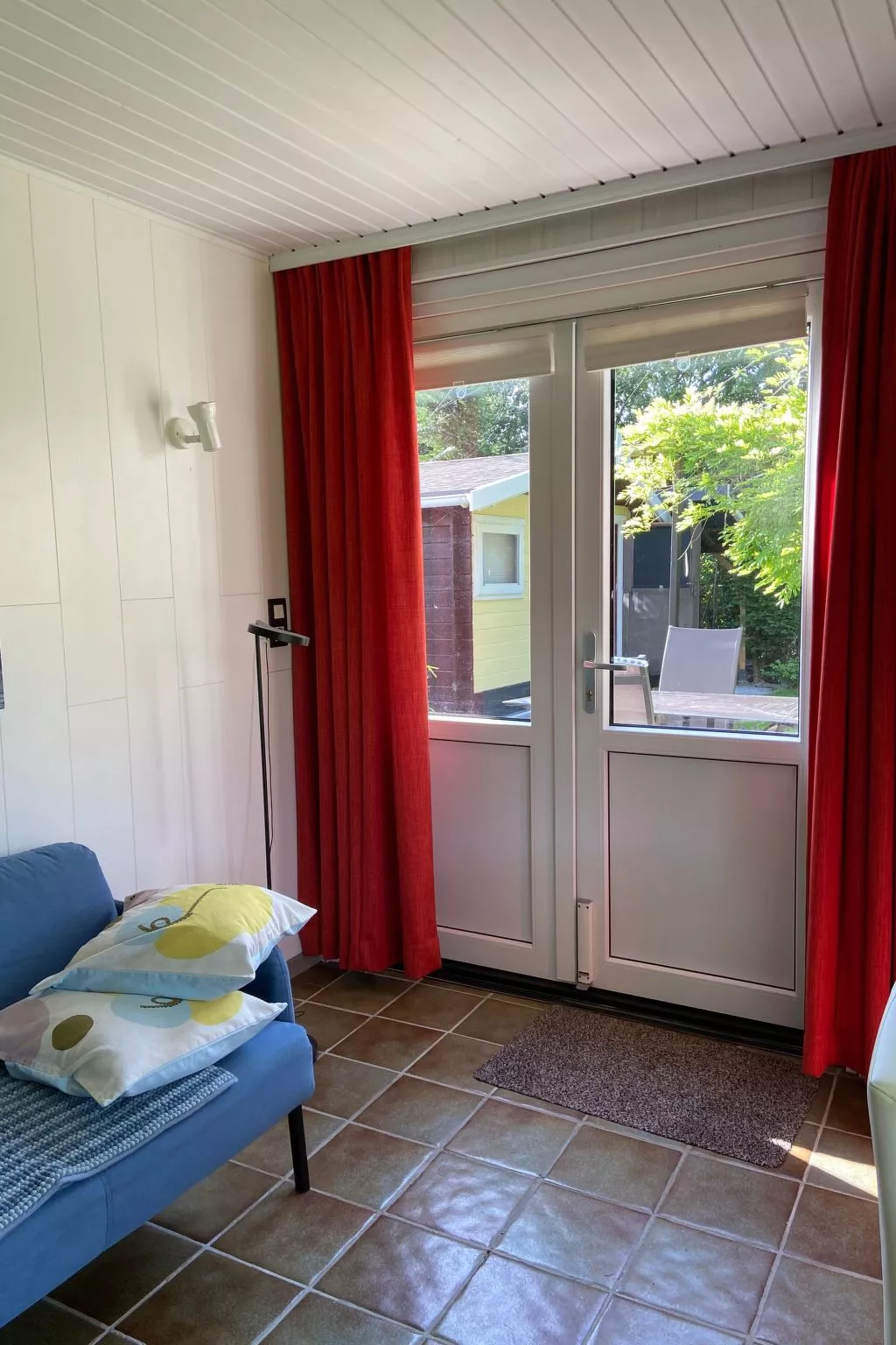 Kleines Haus mit Garten, direkt hinter dem Deich-Inside