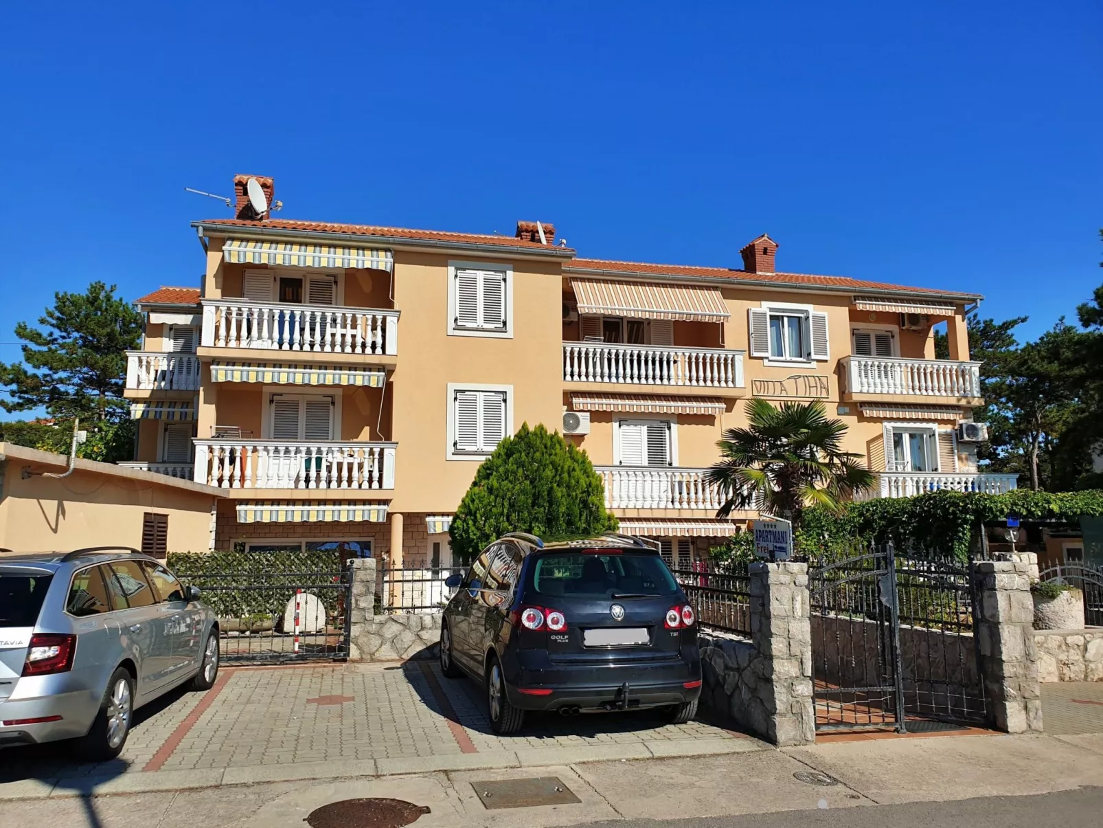 Villa Tiha Lili-Image-tags.info