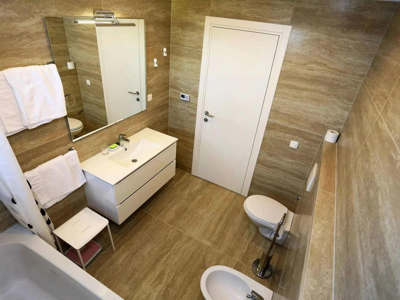 Strandnahe Villa Karmen Adriatica-Dedans