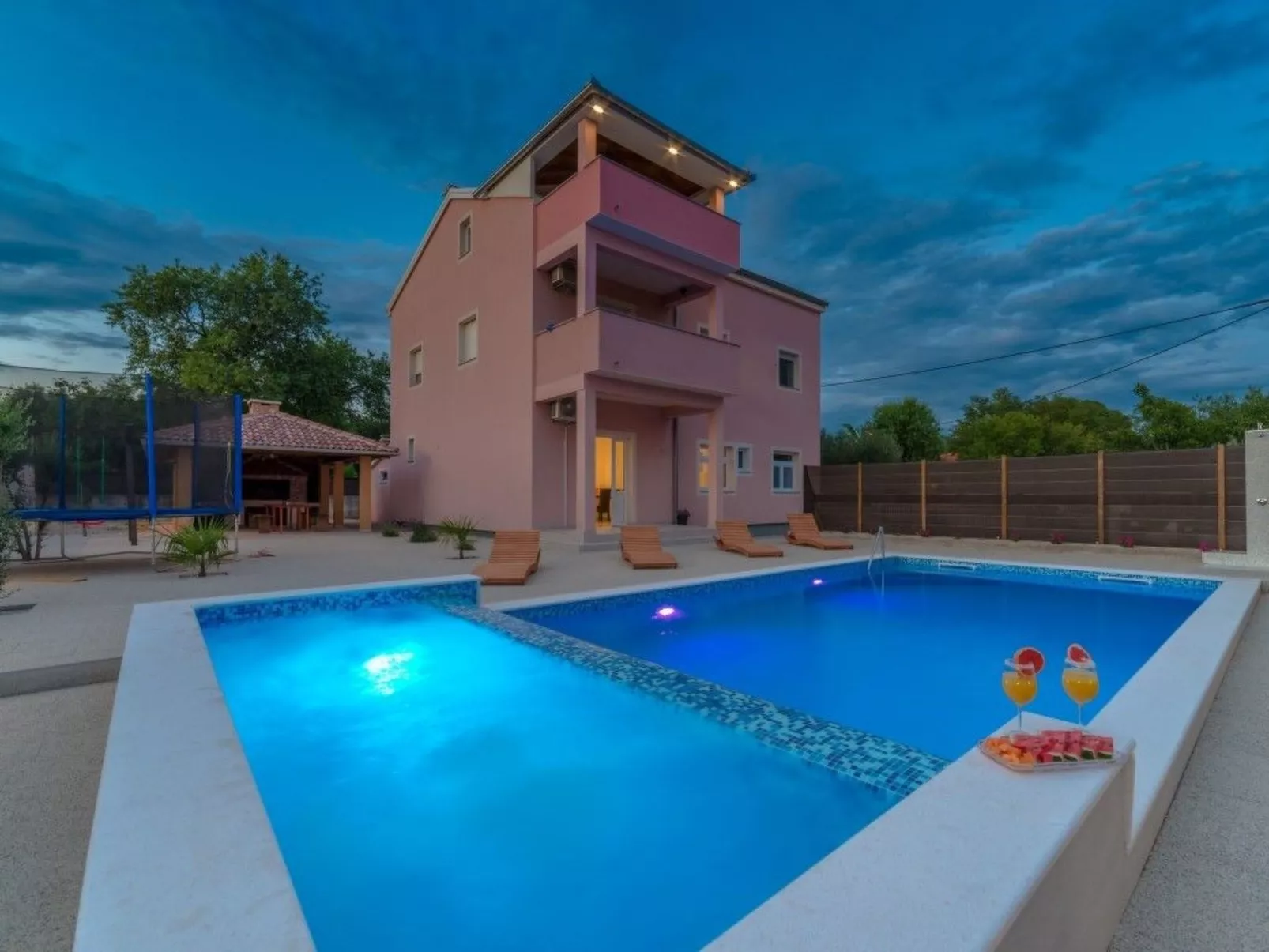 Villa Luce für 9 Personen und 1 Kind-Dedans