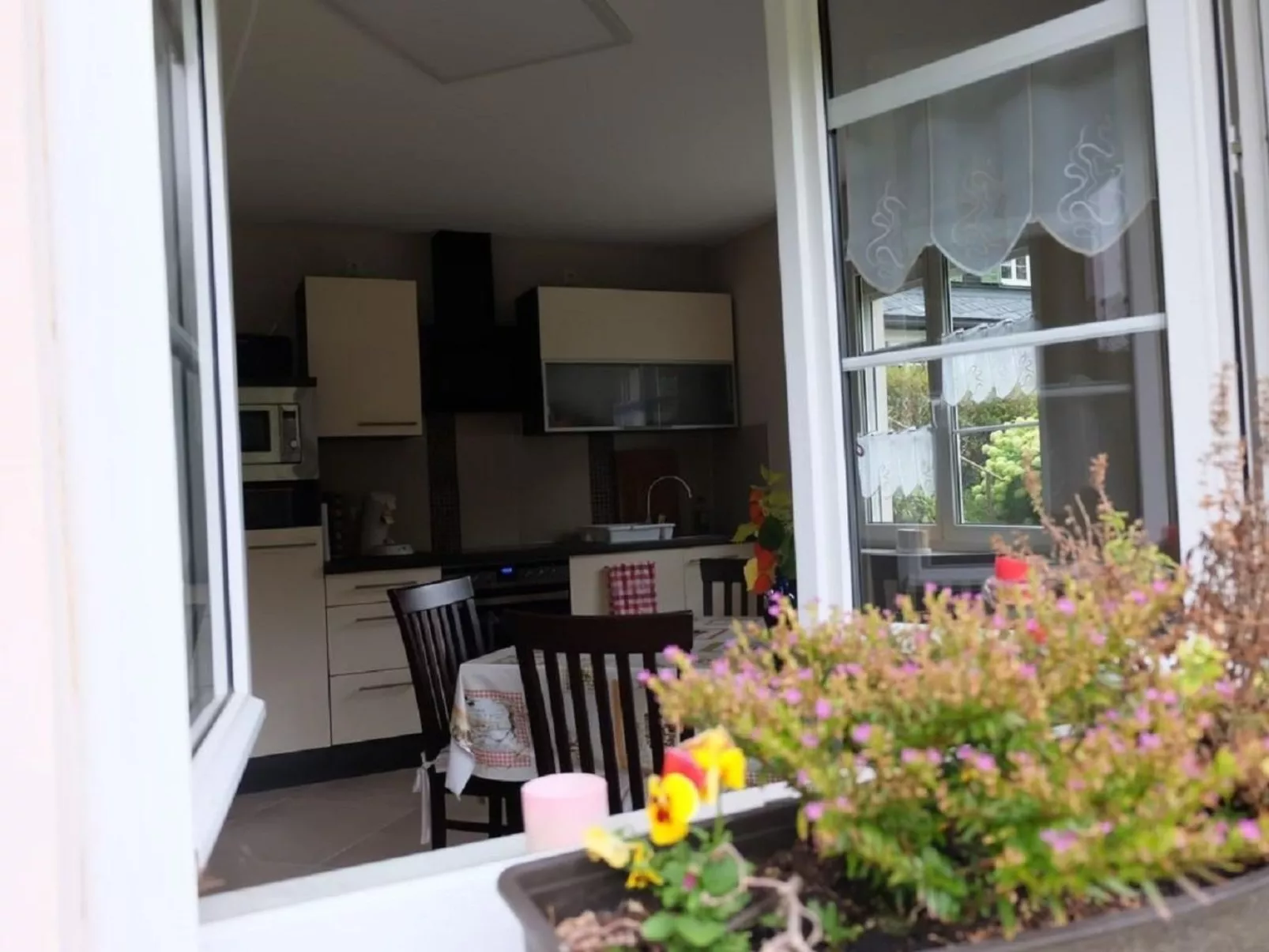 Am Wald mit Sauna-Drinnen