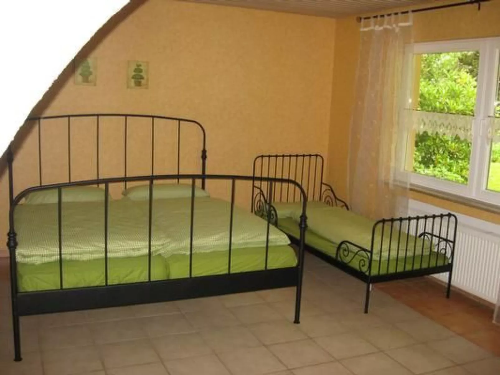 Wohnung in Schönwald mit Garten und Terrasse-Drinnen