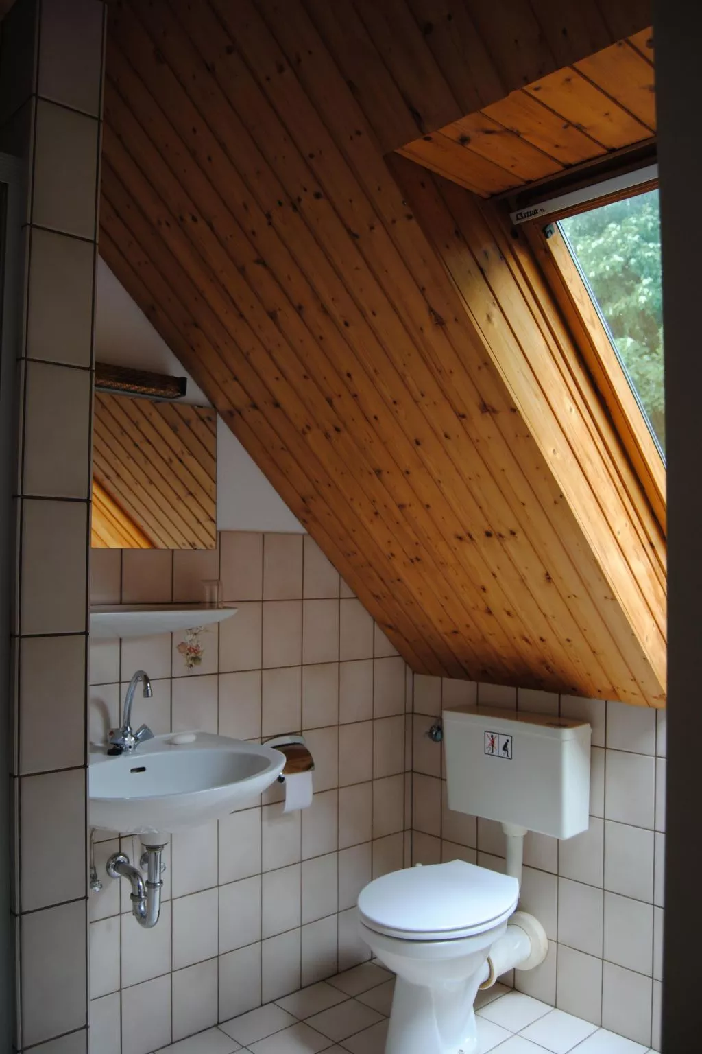 Ländliche Ferienwohnung in beliebtem Gästehaus-Dedans