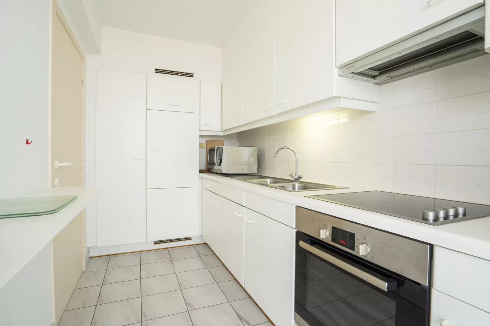 Daphne 7-Kitchen