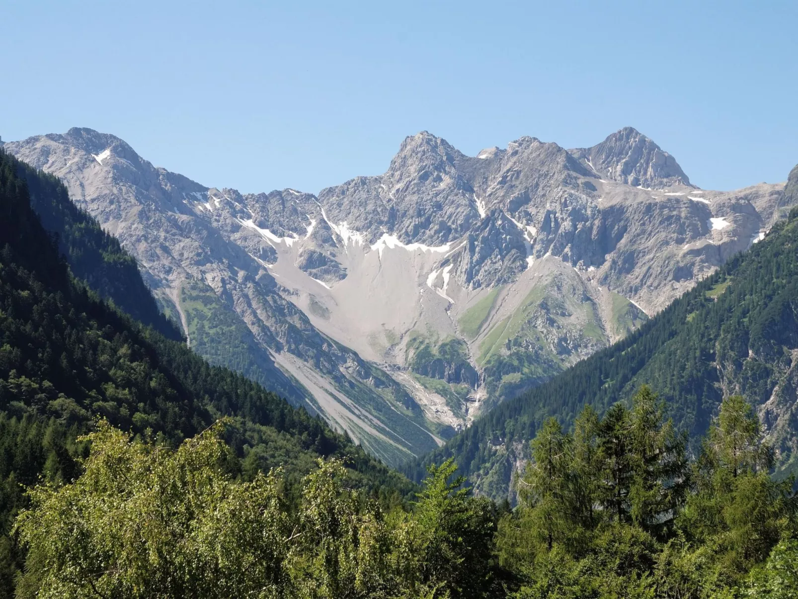 Bohemia 1 in Gargellen-Outside