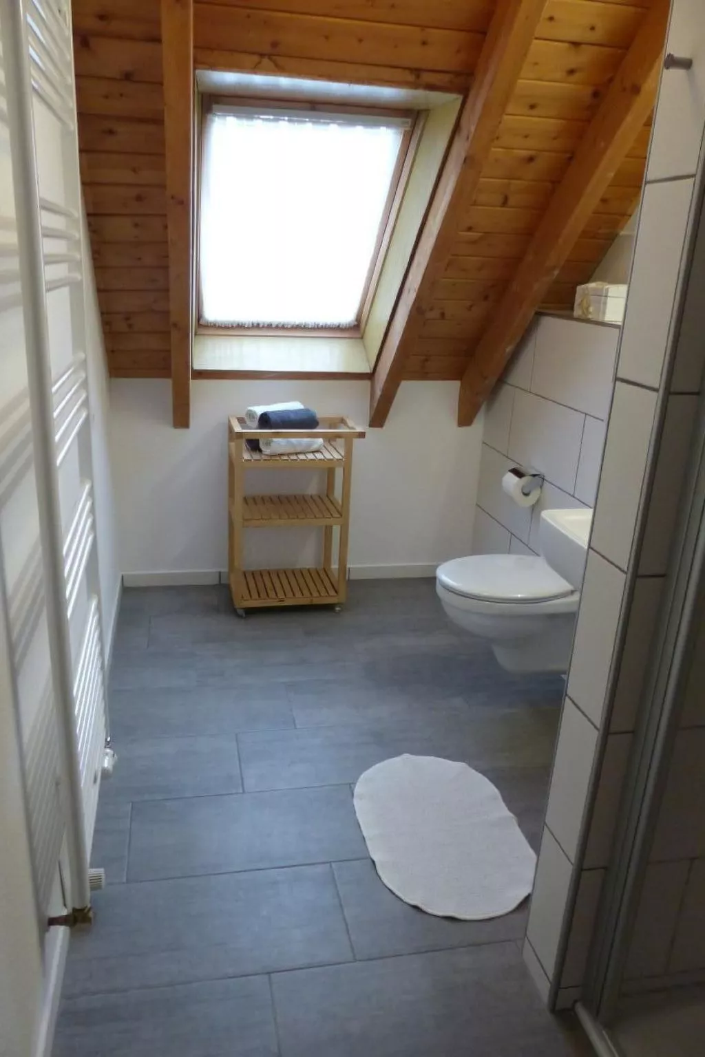 Einladende Obergschosswohnung mit sonnigem Balkon-Inside