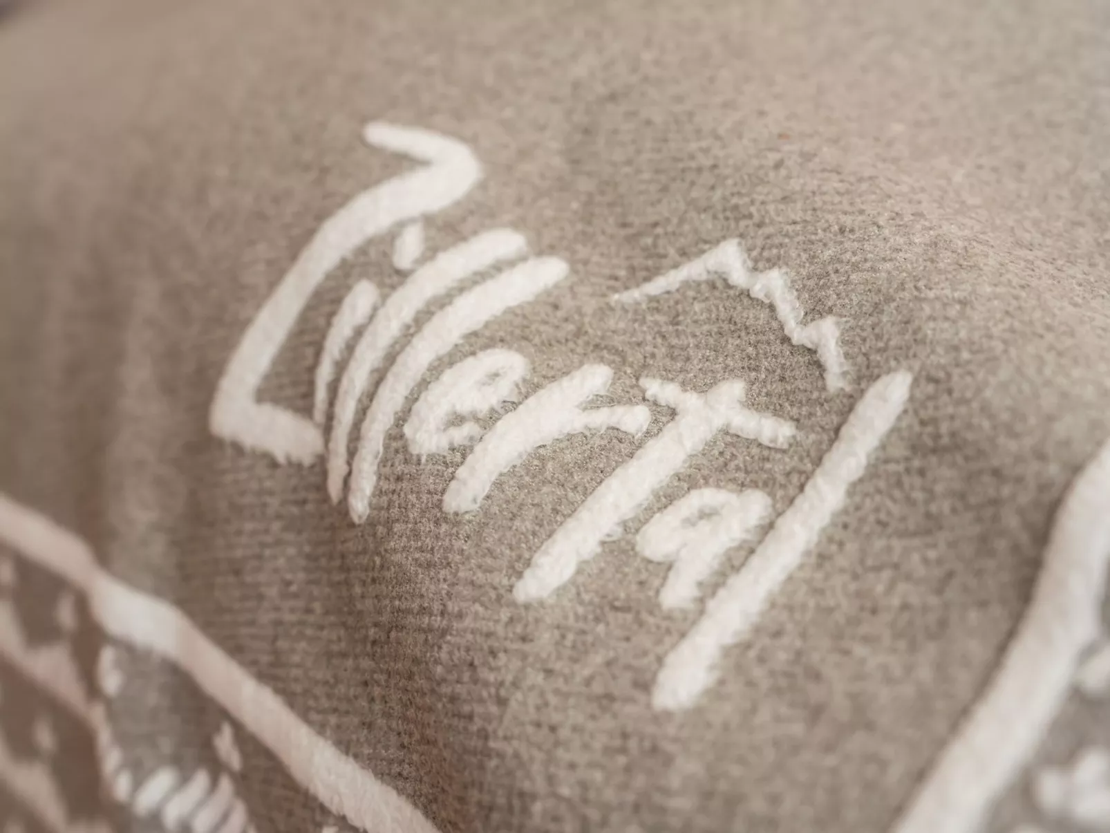 Villa in zauberhafter Bergwelt im Zillertal-Image-tags.info