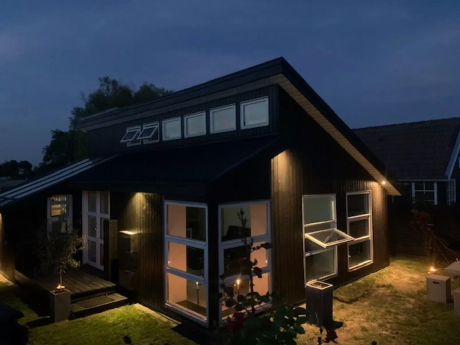 "Lungsgab 29" mit Whirlpool-Dehors