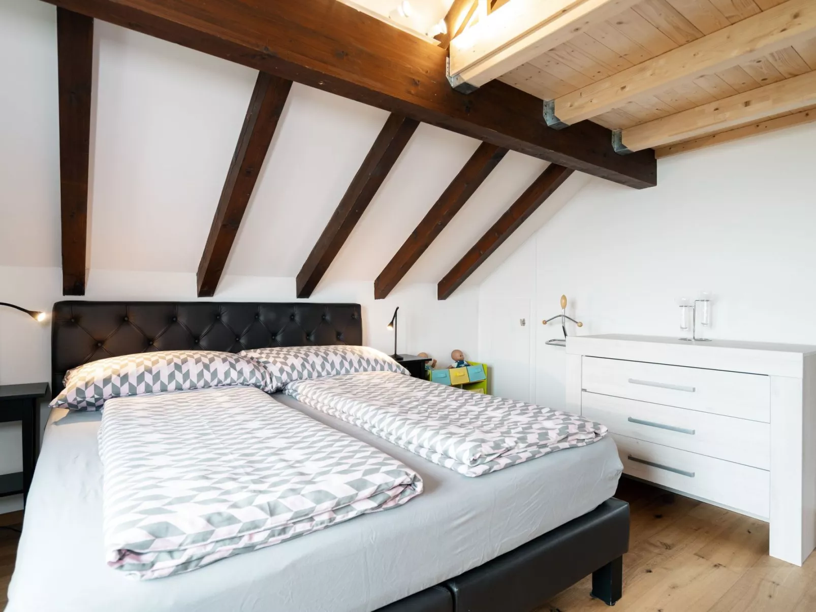 Apartment Ruestel-Image-tags.info