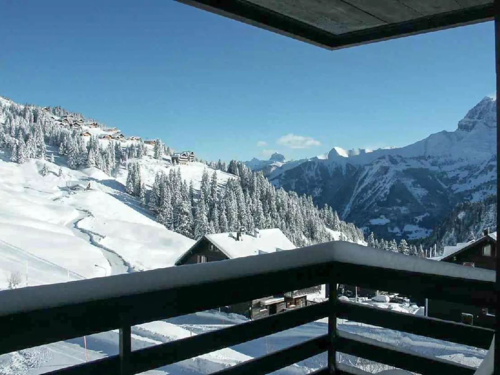 3 Zi FeWo App 23. Le Miroi an Skipiste-Draußen