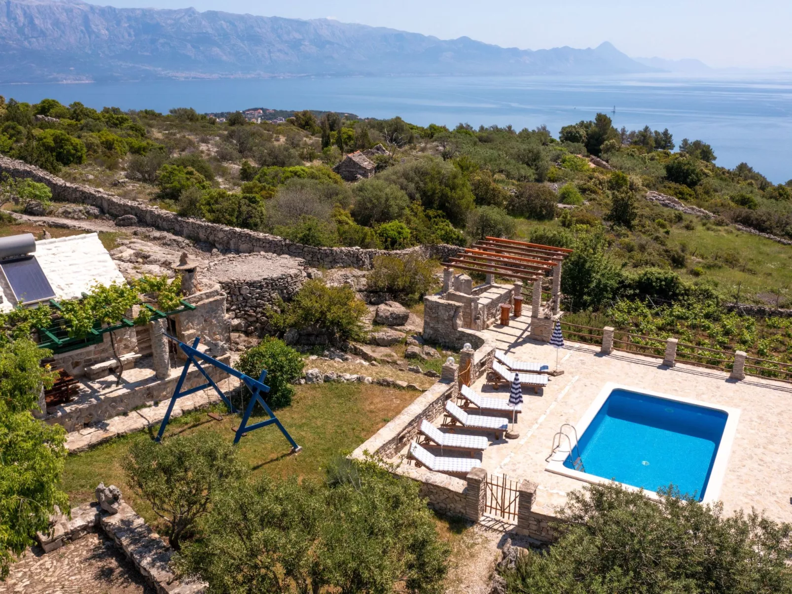 Ranch Visoka in Selca mit Panoramablick aufs Meer-Drinnen