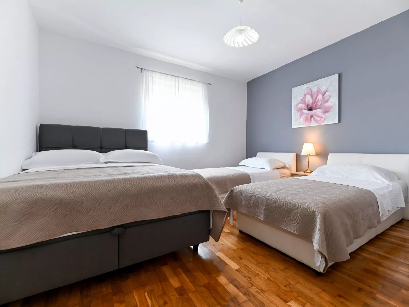 Charmantes Ferienhaus in Donje Rastane-Inside