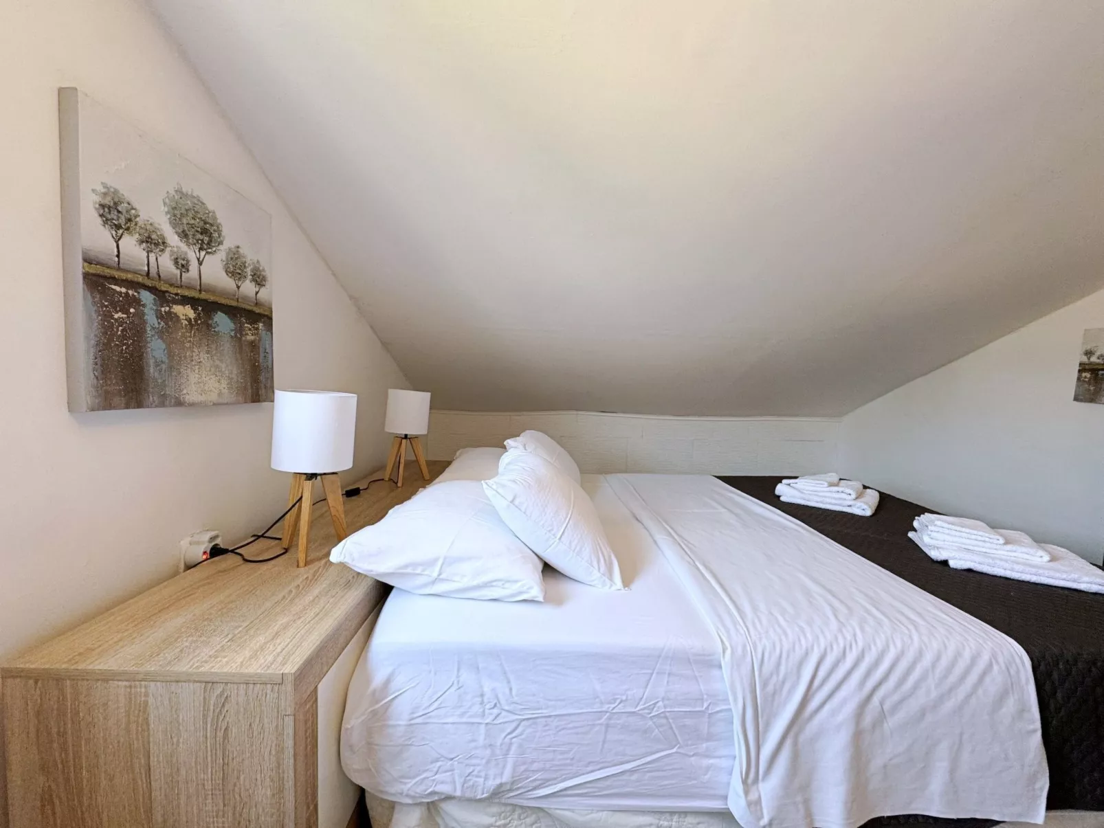 Apartment Lure-Image-tags.info