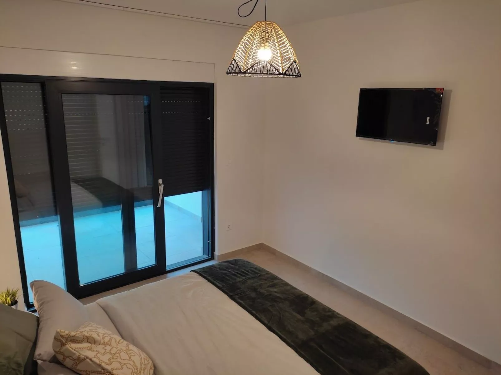 Villa Montini mit Pool und Meerblick-Image-tags.info