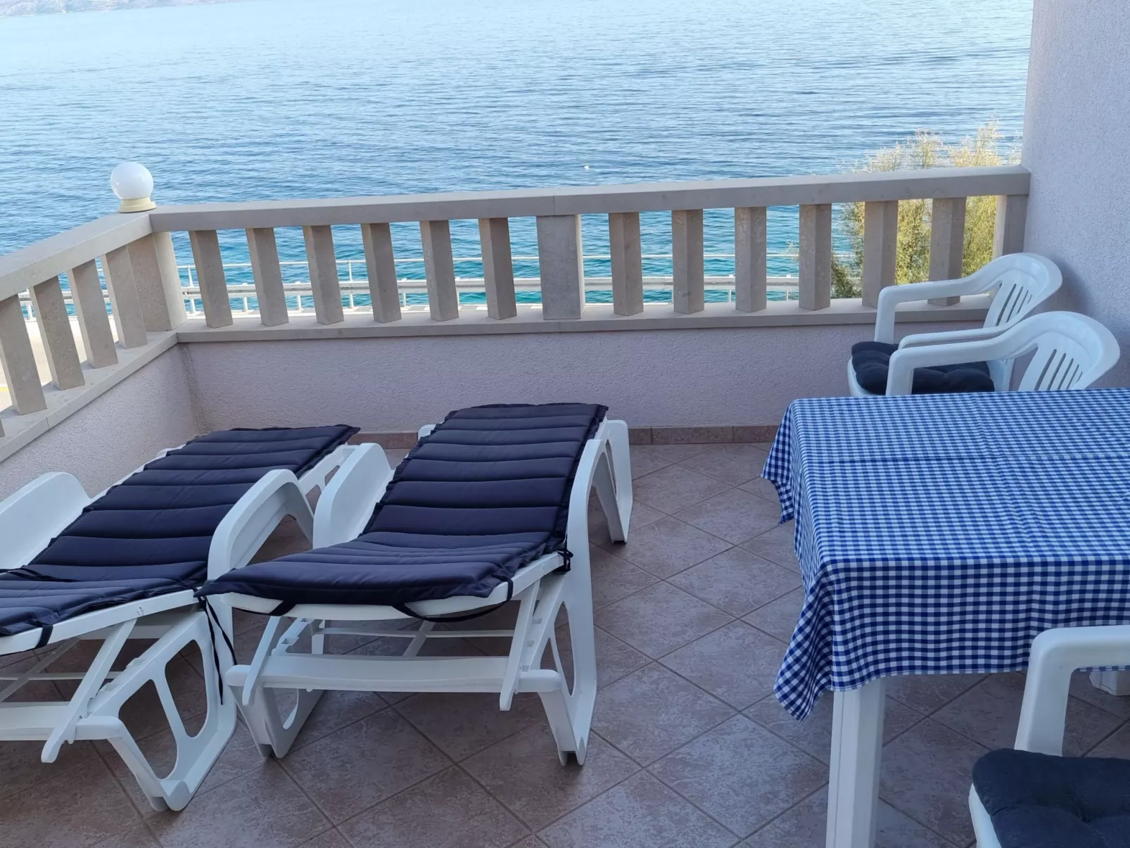 Mit beheiztem Außenpool-Outside