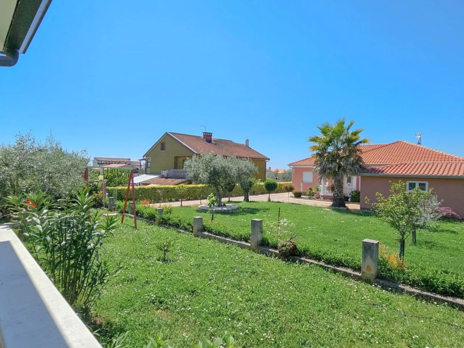 Wunderschönes Appartement in Bužinija mit Schöner Terrasse-Draußen