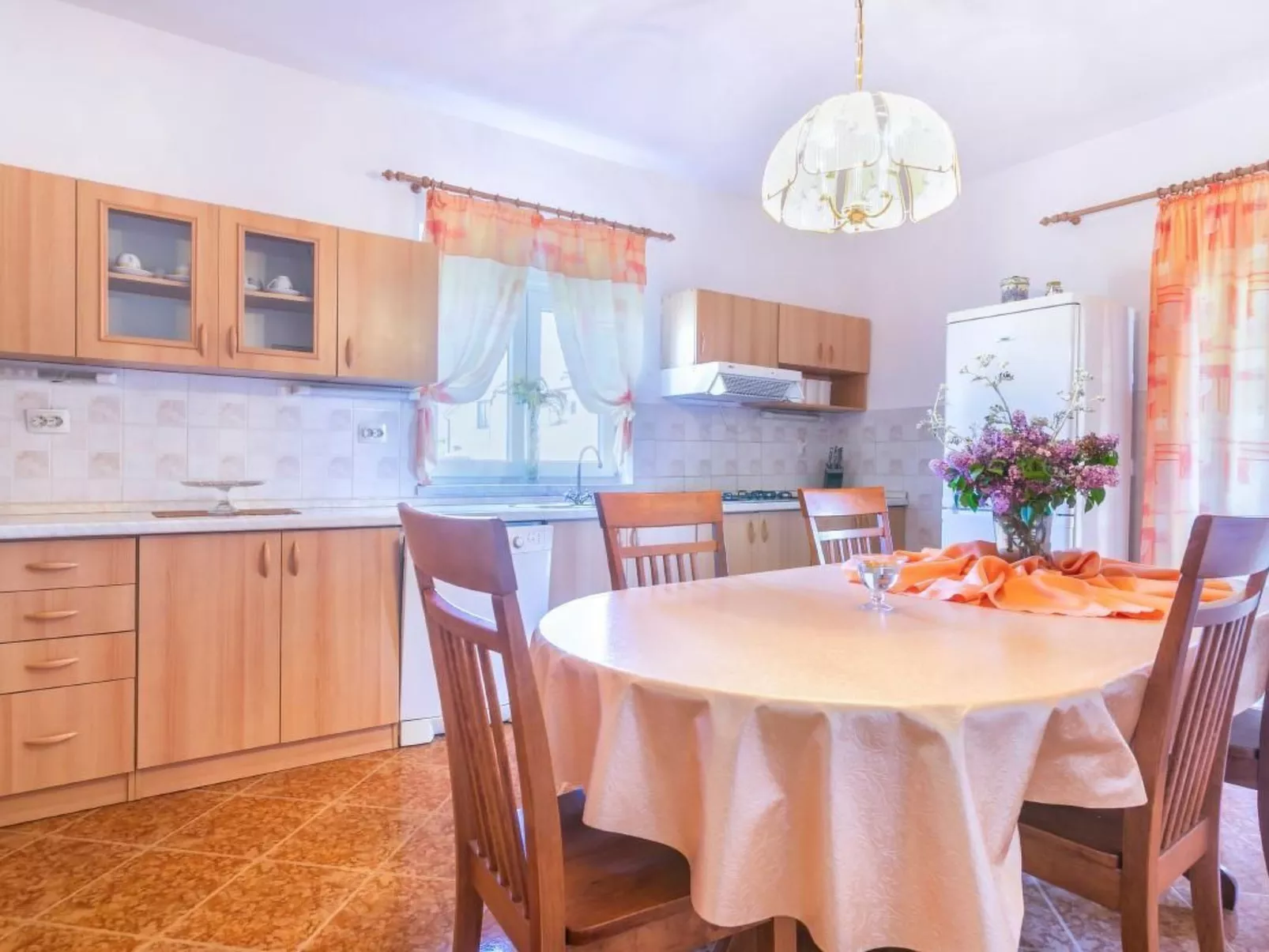 Für 5 Personen ca. 110 m&sup2; in Ližnjan, Istrien (Medulin und Umgebung)-Image-tags.info