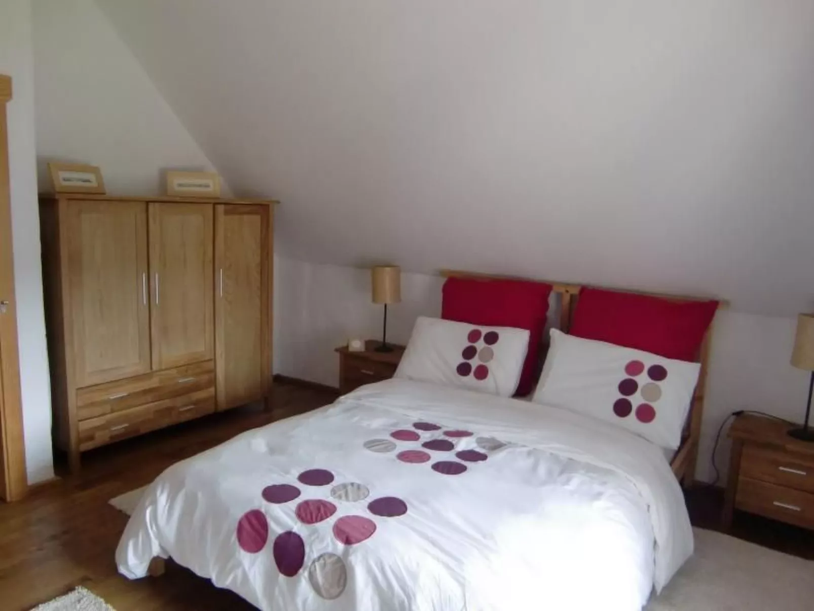 Little Stonehouse-Dedans