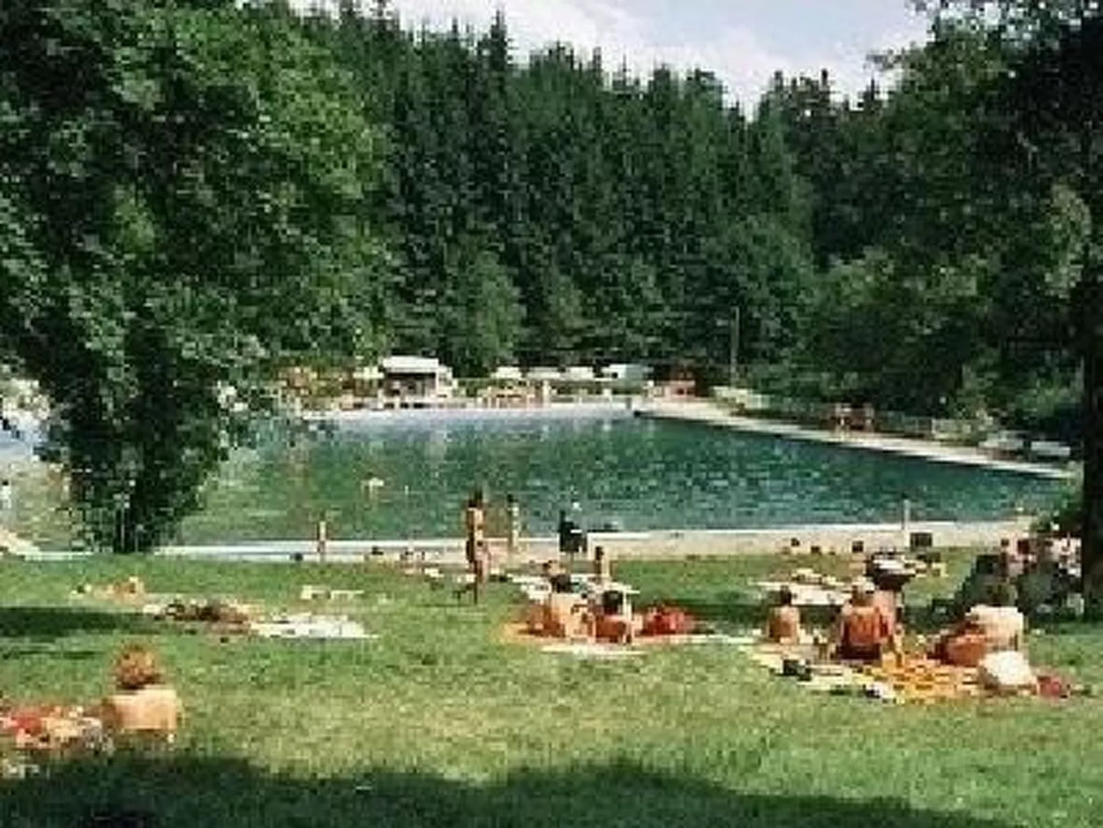 Gemütliche Ferienwohnung im Thüringer Wald-Dehors