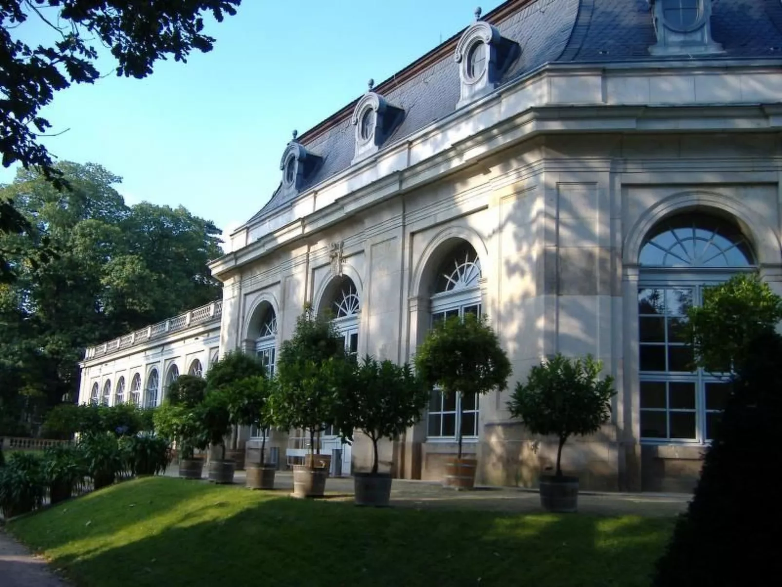 Moderne Ferienwohnung in Pillnitz-Image-tags.info