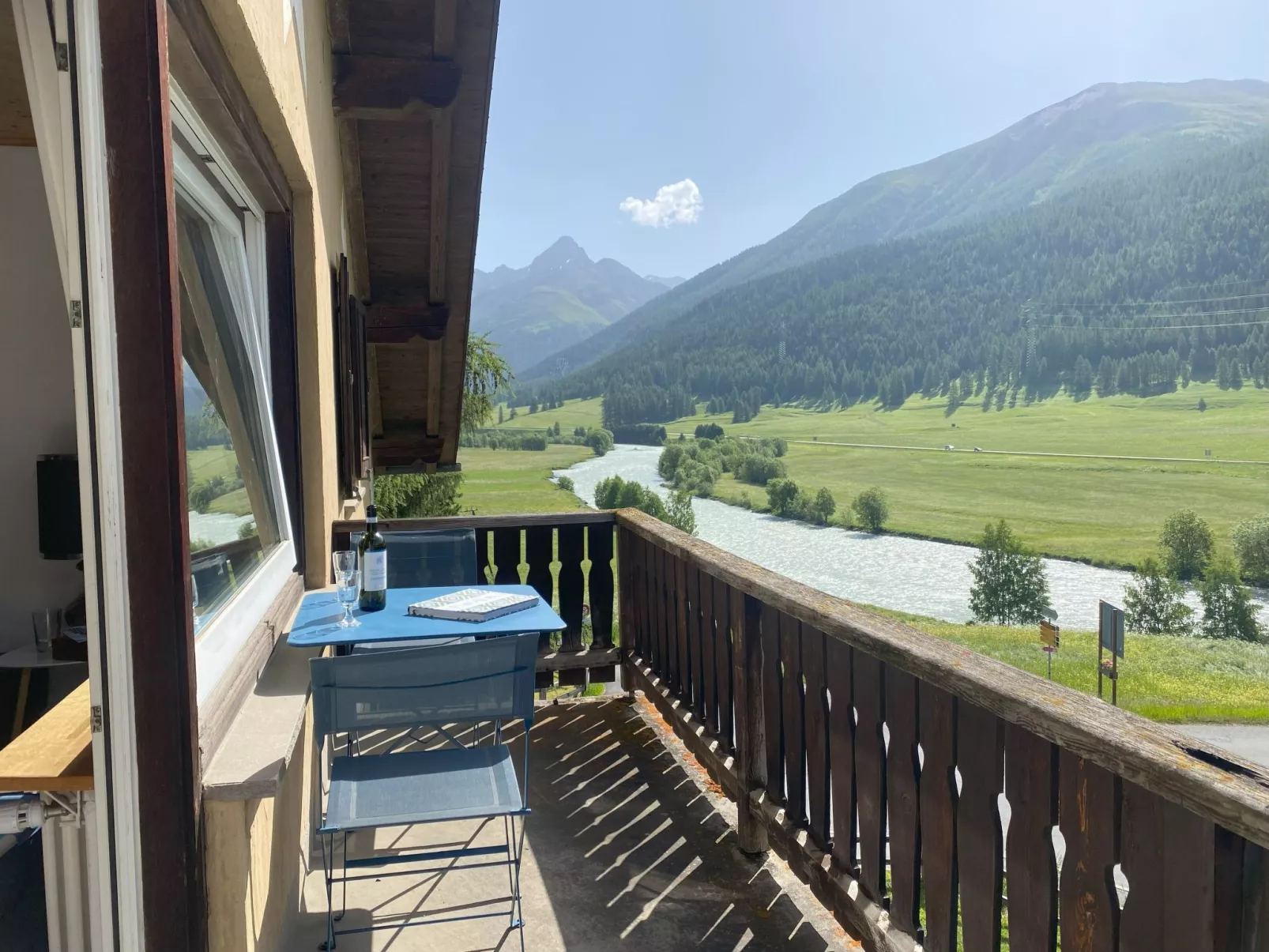 Chesa Sur En-Outside