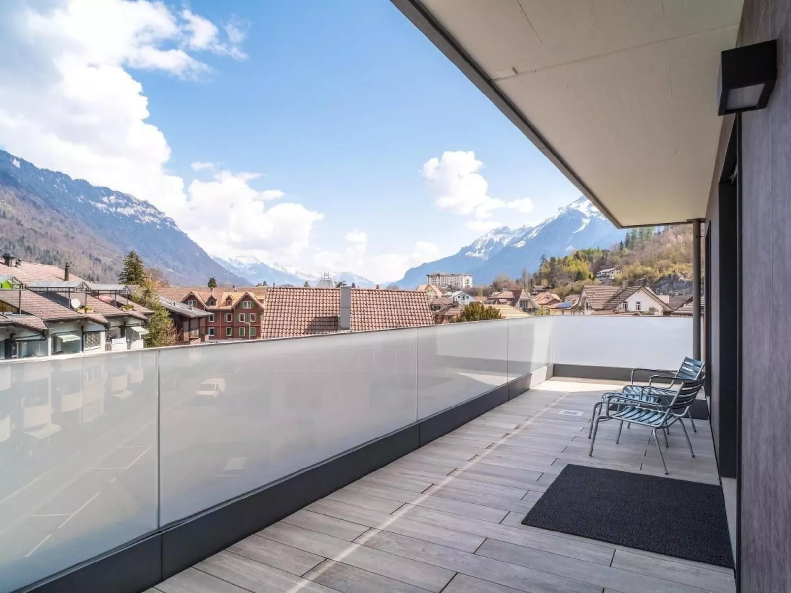 Apartment Anemone-Dehors