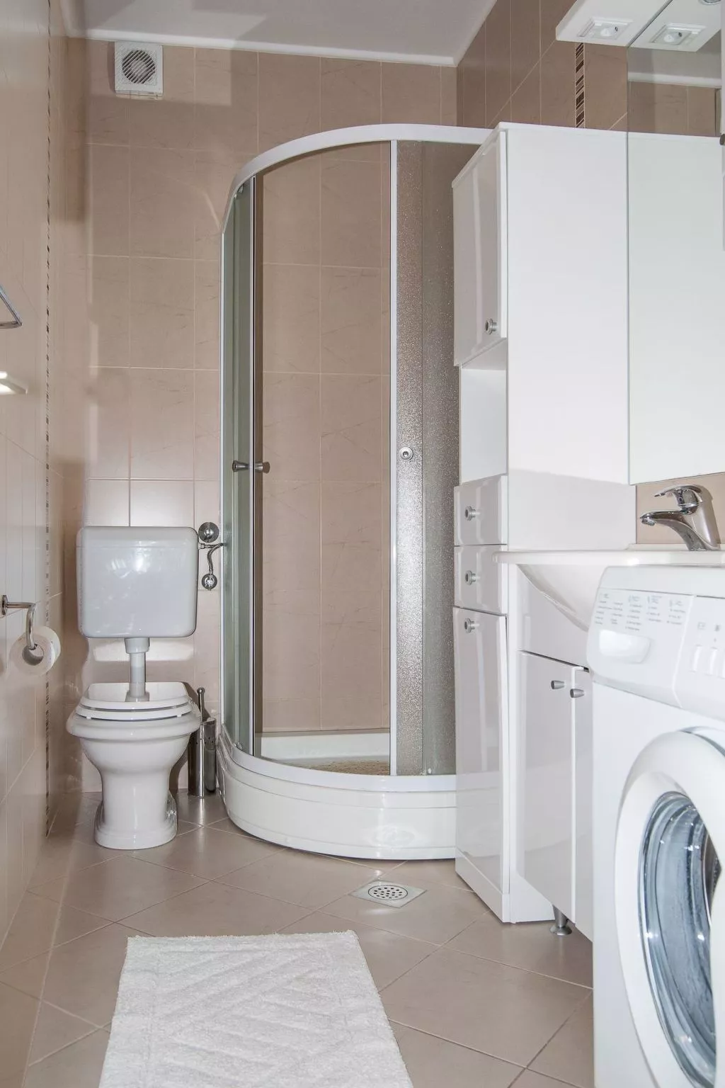 Moderne Ferienwohnung mit Meerblick-Inside